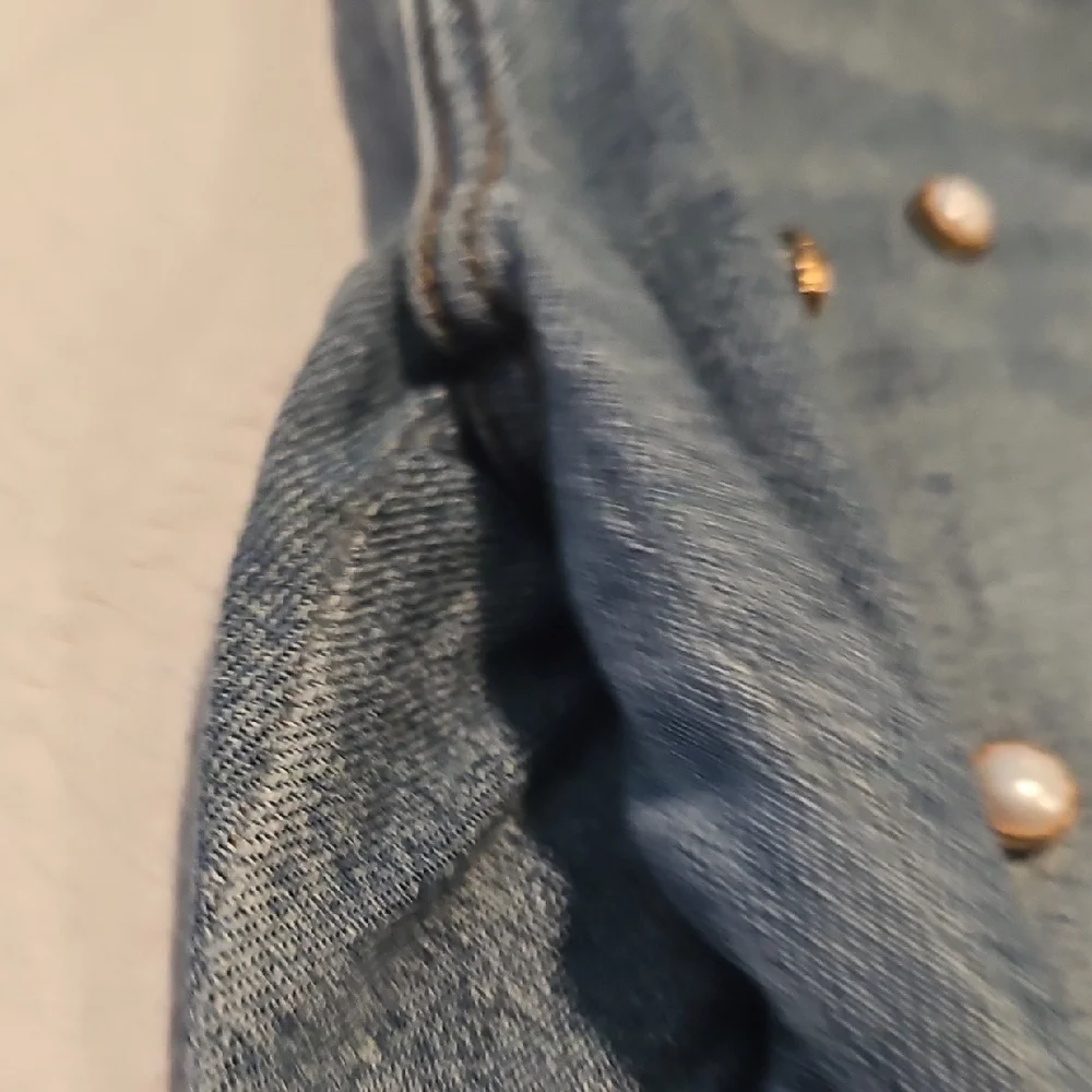 7 For All Mankind Blue Skinny Jeans with Pearl Details - Picture 9 of 10